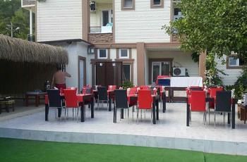 Guler Butik Hotel เบลดิบี ภายนอก รูปภาพ
