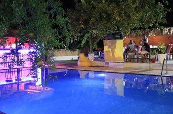 Guler Butik Hotel เบลดิบี ภายนอก รูปภาพ